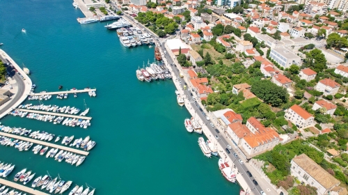 Business space app. 98 m2 on great location  - Dubrovnik, Gruž